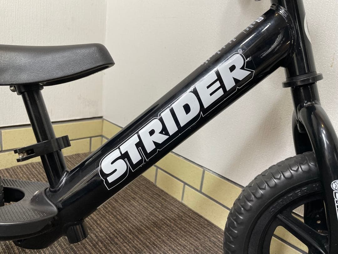 【極美品】 STRIDER SPORT ブラック 12インチ バランスバイク