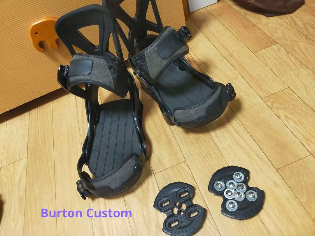 Burton CustomスノボRe:flexビンディング サイズM 4x4対応