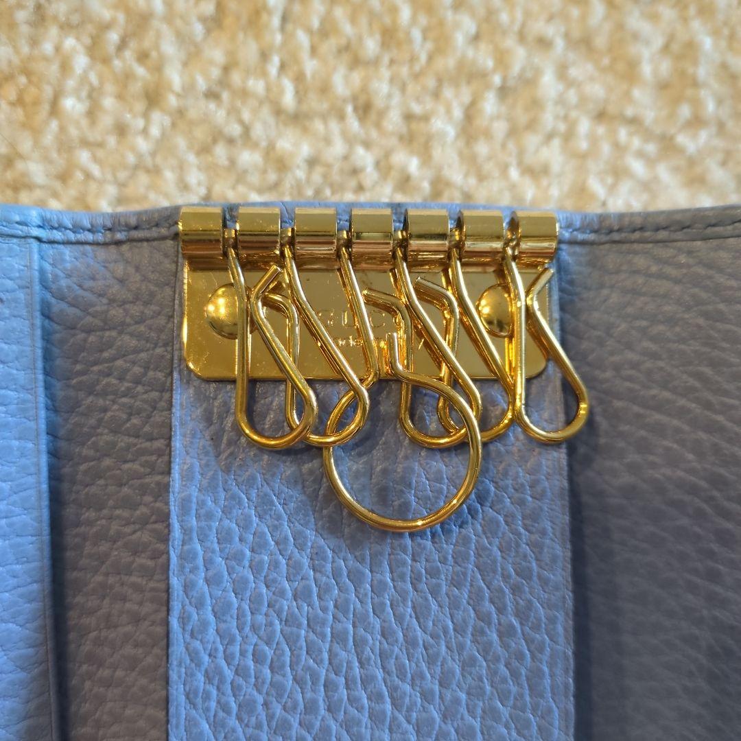 GUCCI ライトブルー レザーキーケース プチマーモント