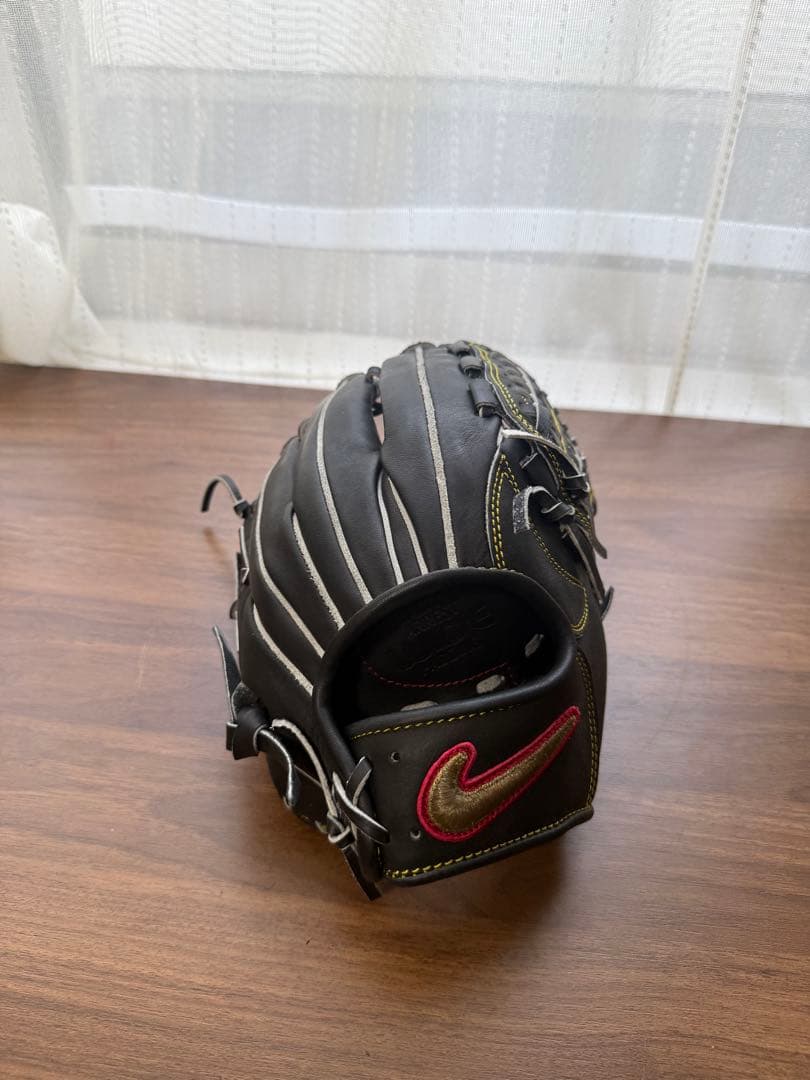 未使用品！NIKE SHADO 謝道 READY