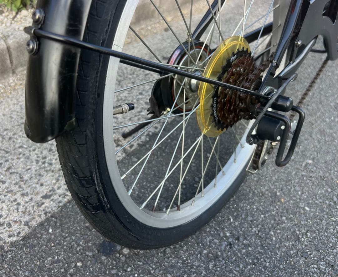 折り畳み式自転車20インチ新品同様のギア付き自転車関東圏配送可能
