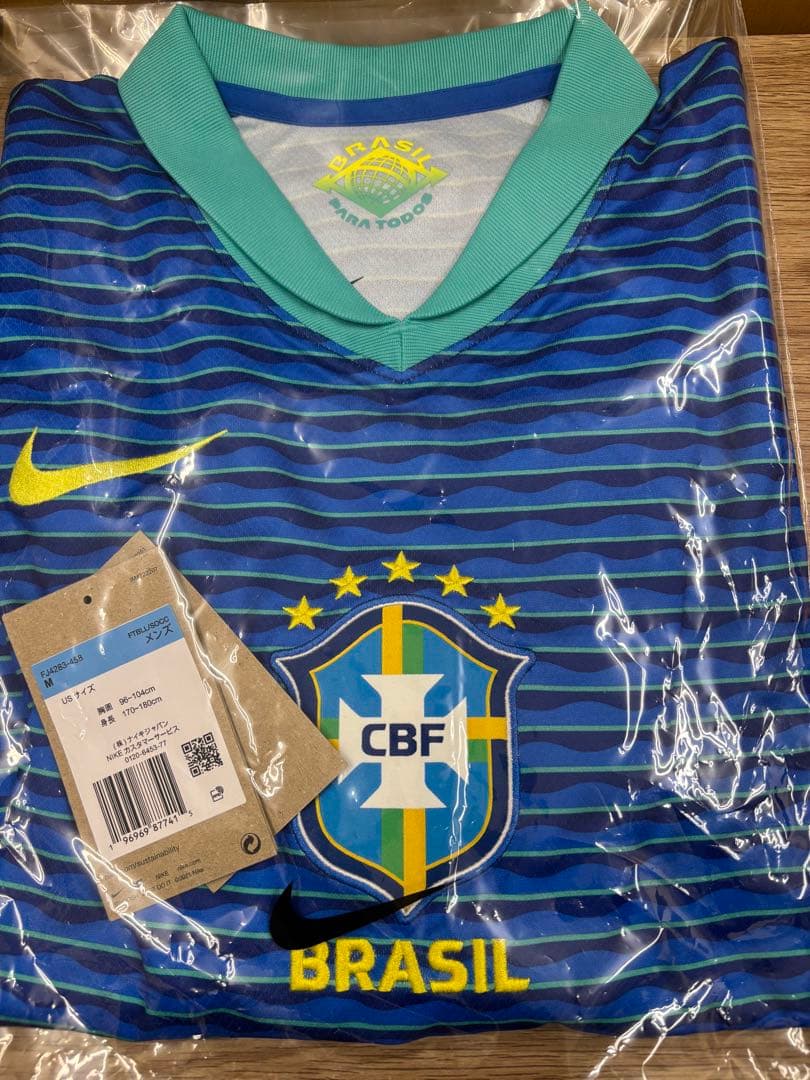 ⭐️新品未使用 正規品NIKE⭐️ ブラジル代表 アウェイ レプリカユニフォーム M
