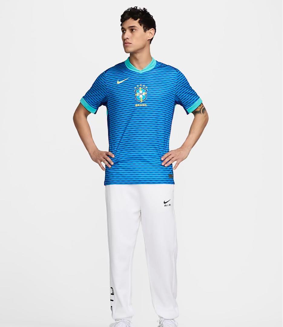 ⭐️新品未使用 正規品NIKE⭐️ ブラジル代表 アウェイ レプリカユニフォーム M