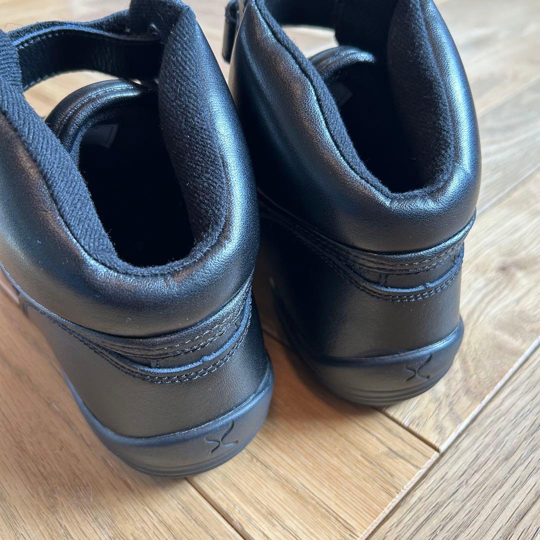 美品 CAPEZIO カペジオ ダンススニーカー DANSNEAKER 黒 靴