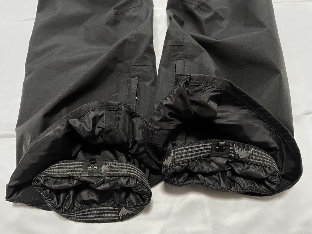 【美品】 BURTON GORE-TEX Reserve ビブパンツ S