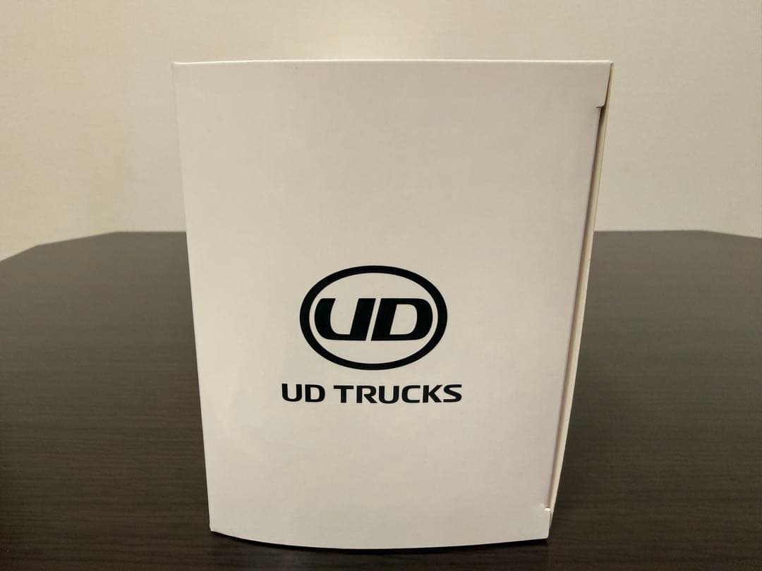 ミニカー 1/50 UD Quon GW 33 410