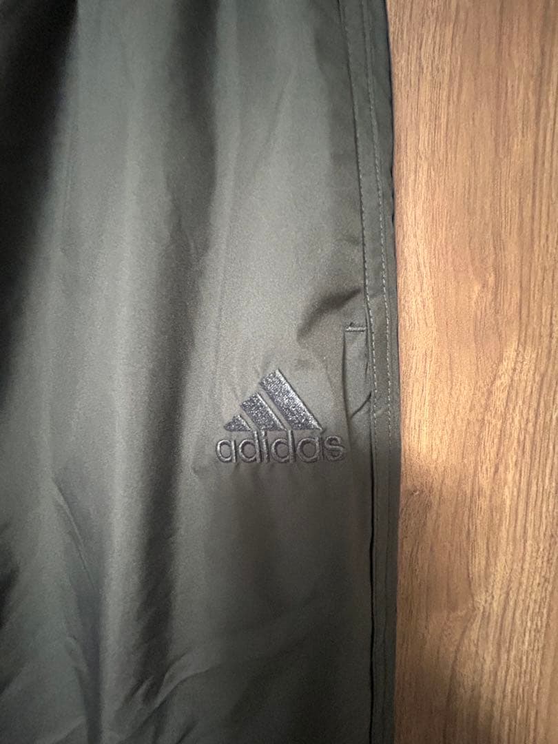 adidas ウィンドブレーカー上下セット