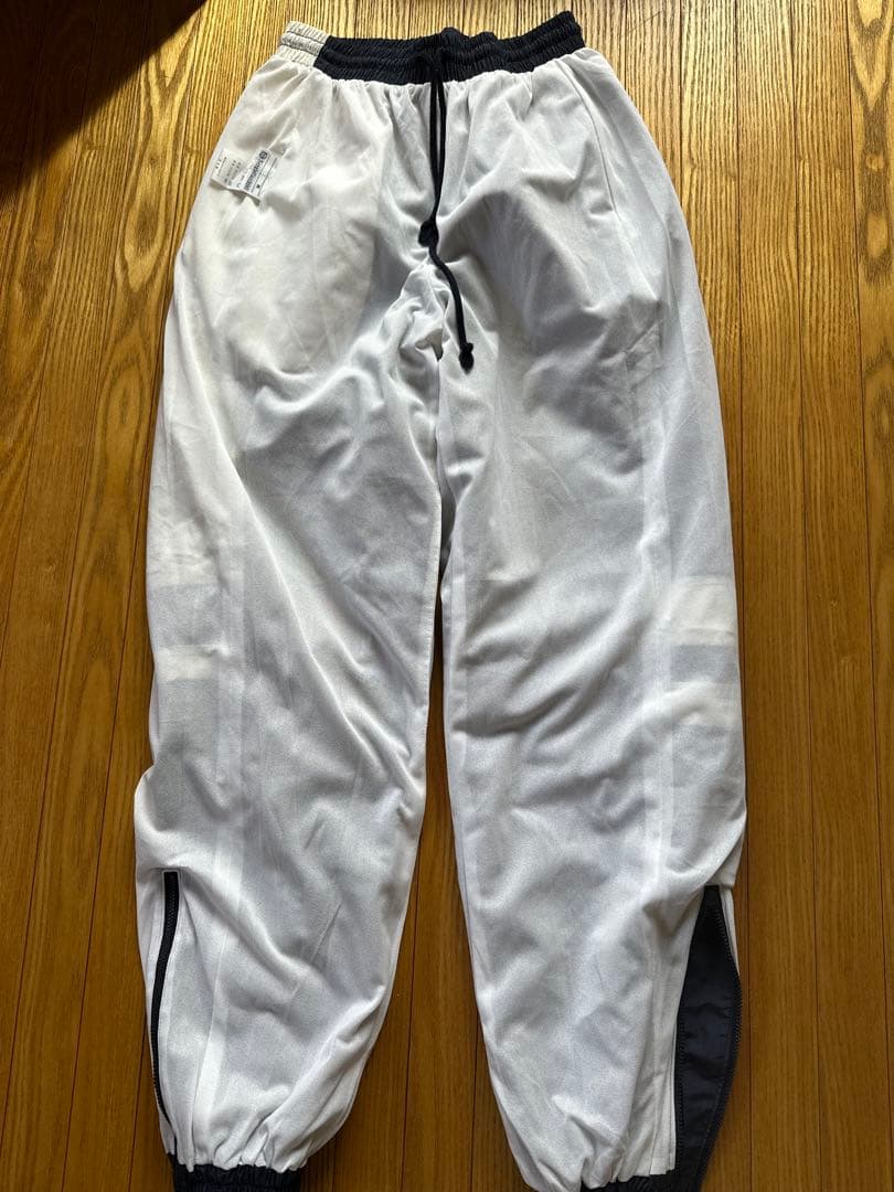 [美品] Sergio Tacchini レディーステニスウェア上下セット