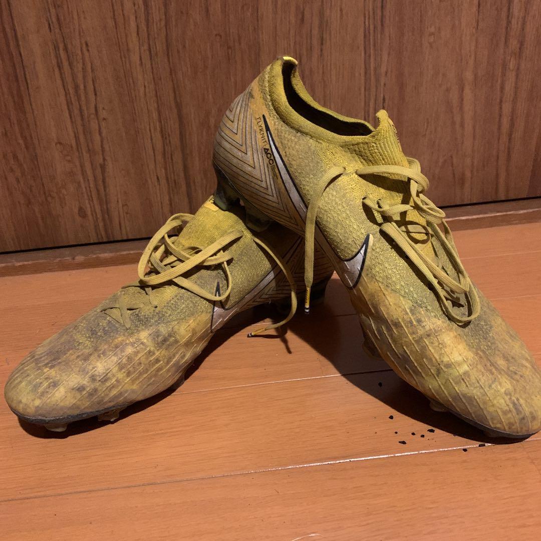 サッカースパイクマーキュリアルネイマールモデル　27.5