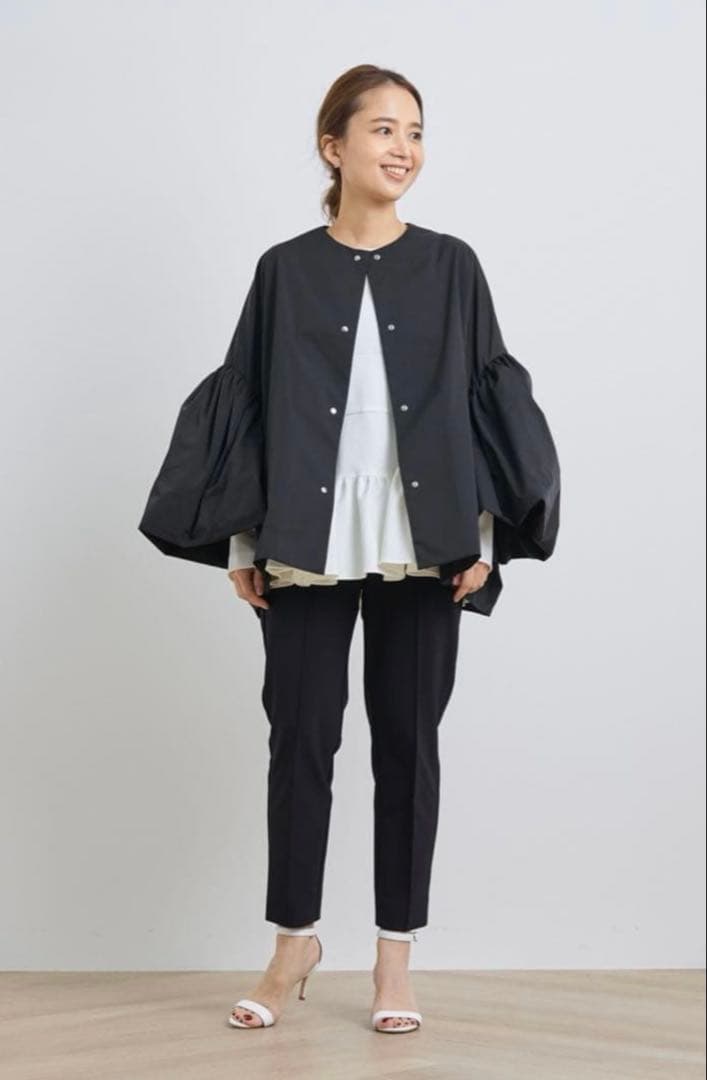 美品　yori 撥水タフタバルーンジャケット
