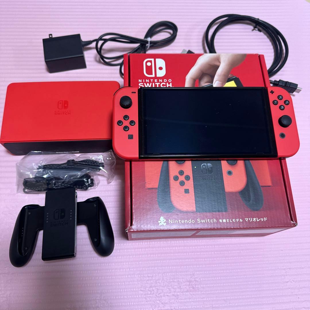 Nintendo Switch 有機ELモデル　マリオレッド