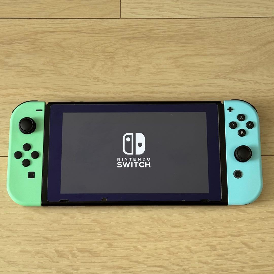【美品】Nintendo Switch あつまれ どうぶつの森デザイン