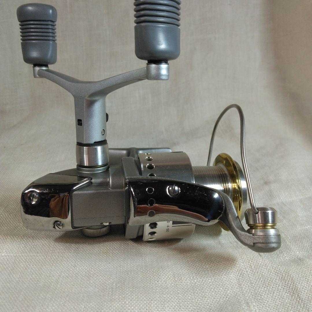 SHIMANO STELLA 3000 スピニングリール