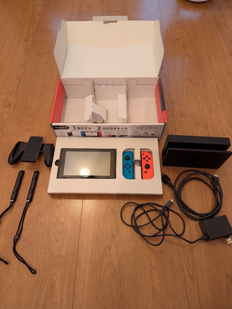Nintendo Switch 赤/青　本体　ジャンク品
