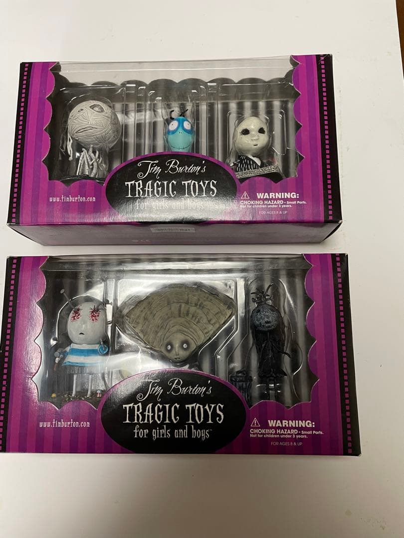 ティムバートンのトラジックトイズ　フィギュアセット　2箱
