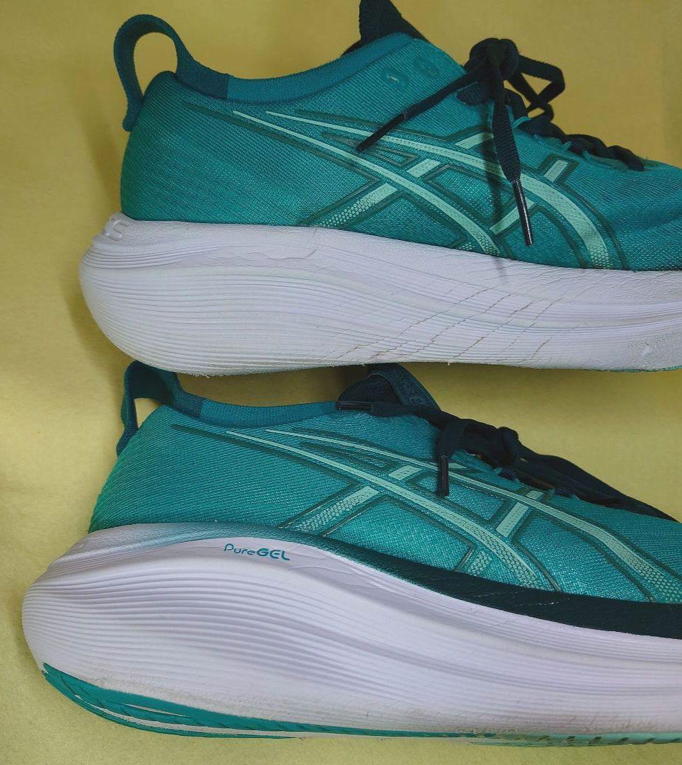 ☆asics☆アシックスゲルニンバス27 US7.5 25.5ⅽⅿ