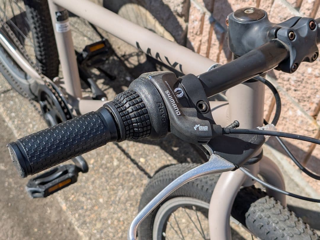 MAXI MTB 自転車 ジュニアバイク　MX267MTB（引取のみ）