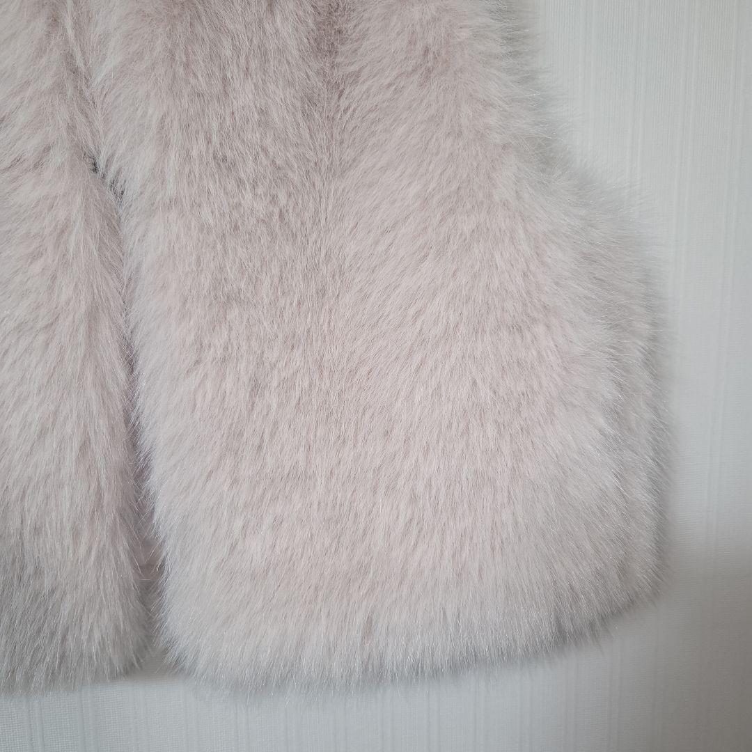 ZARA ショート フェイク ファー ベスト ライトベージュ