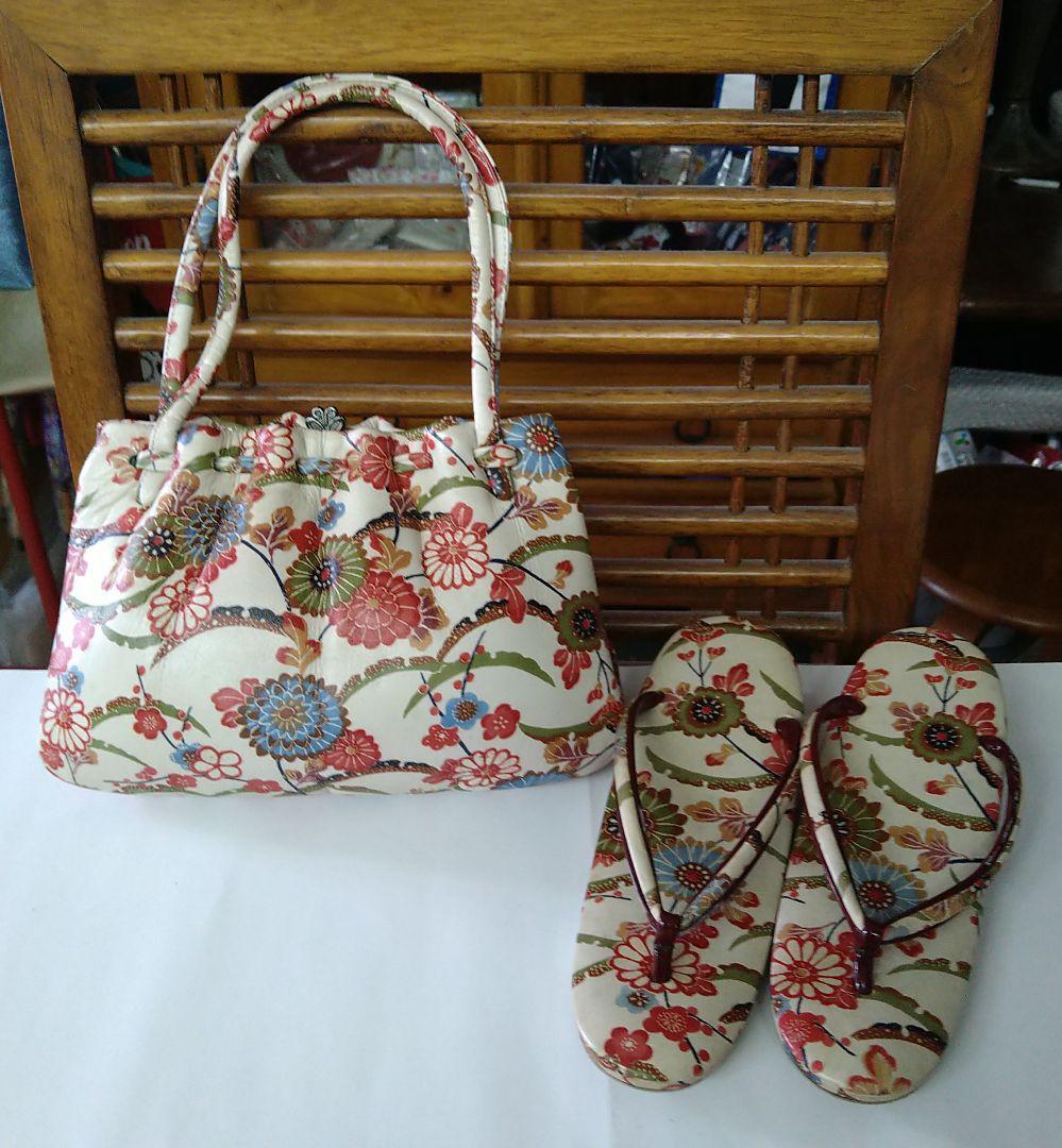 和装用バッグと草履 セット古典柄　牛革製　美品　がま口スタイル　巾着型キンワシ印
