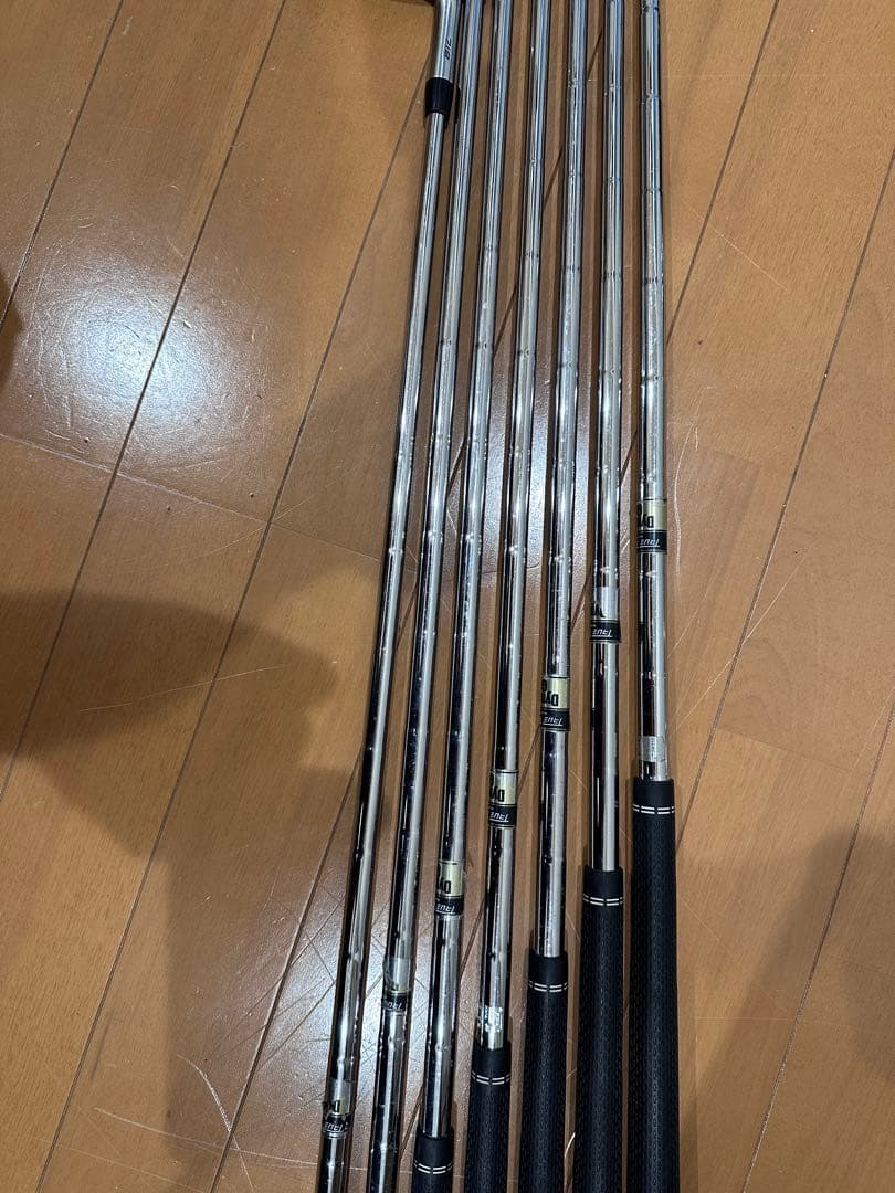 Titleist AP2 718 アイアンセット 4-P 7本 DG S200