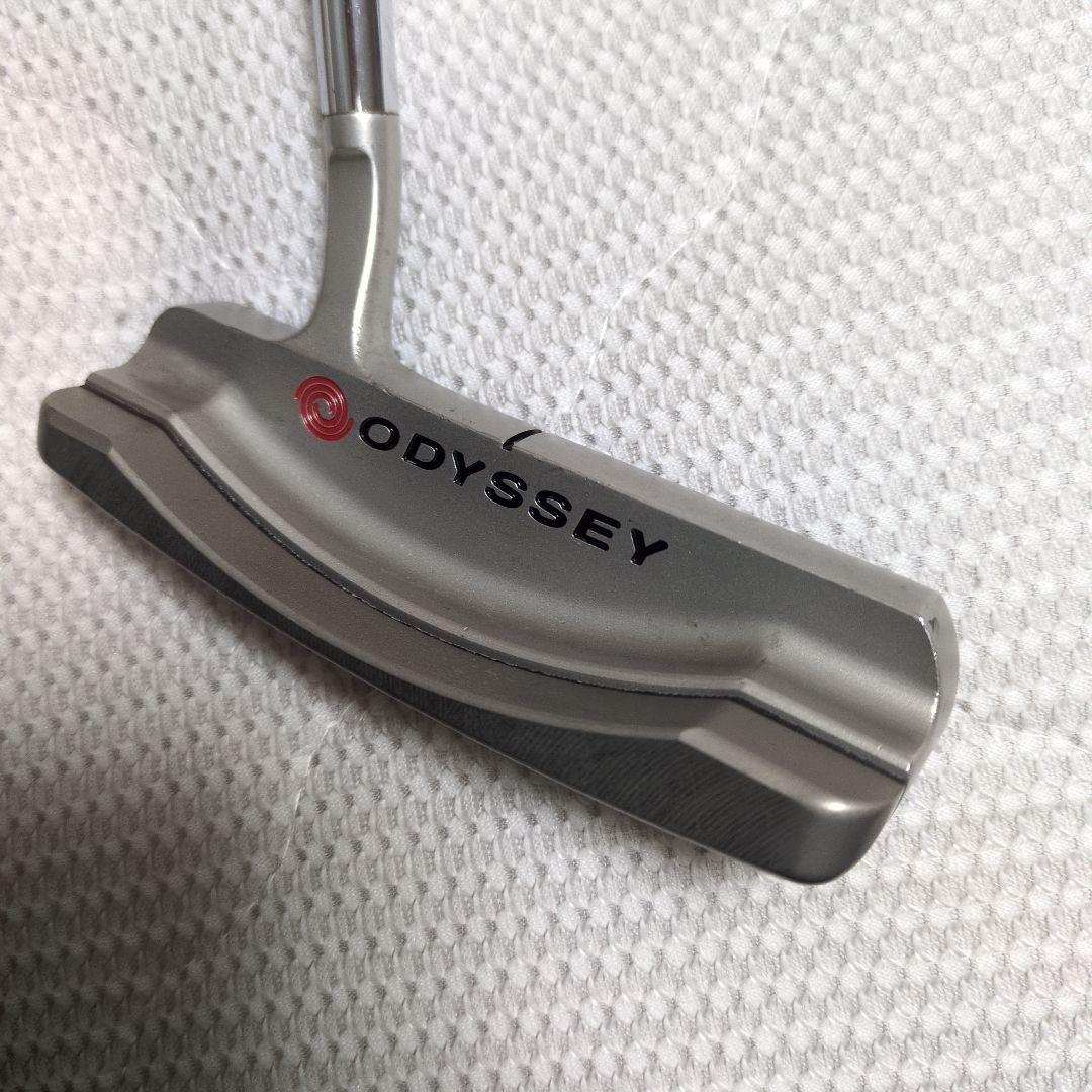 ODYSSEY TriForce 2 パター ヘッドカバー付き