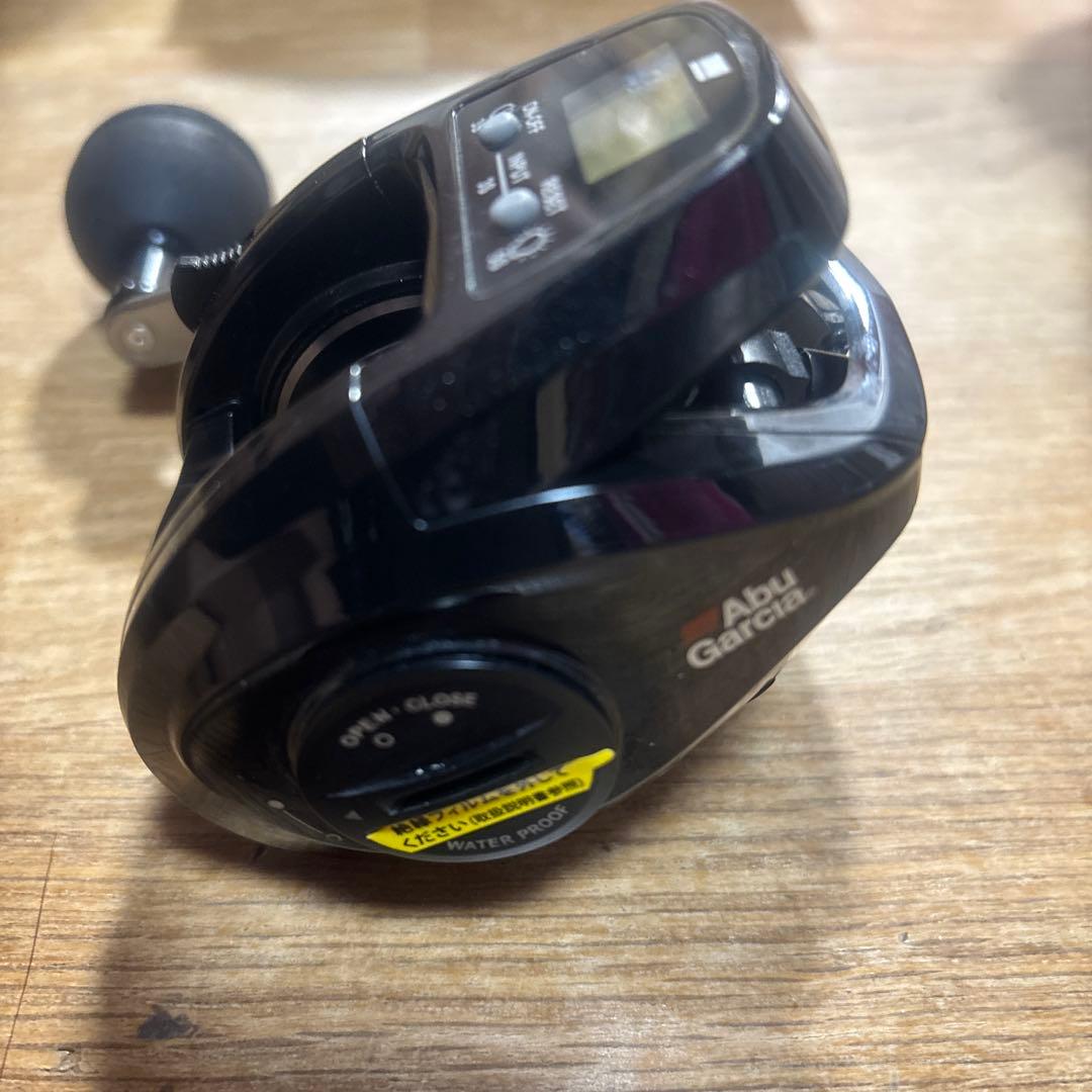 Abu Garcia MAX DLC BGH-L両軸リール ブラック