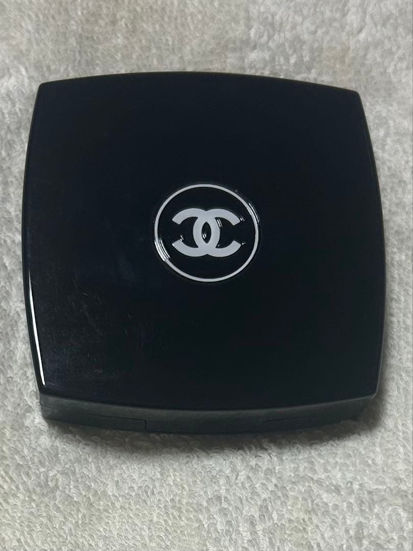 【特別限定品】CHANEL シャネル レキャトルオンブルユートピア387 未使用