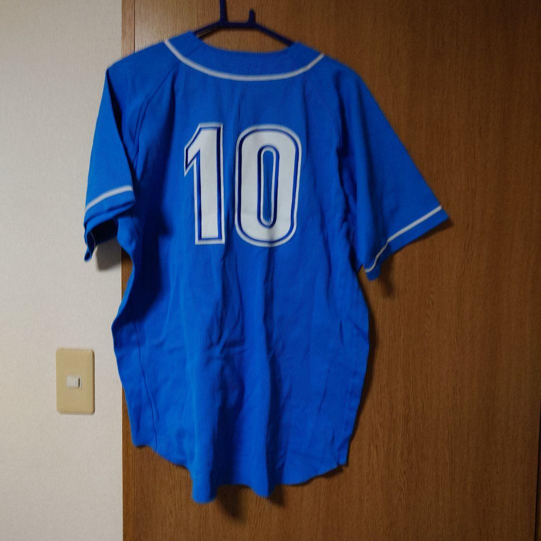 青山大学のユニフォーム 背番号10