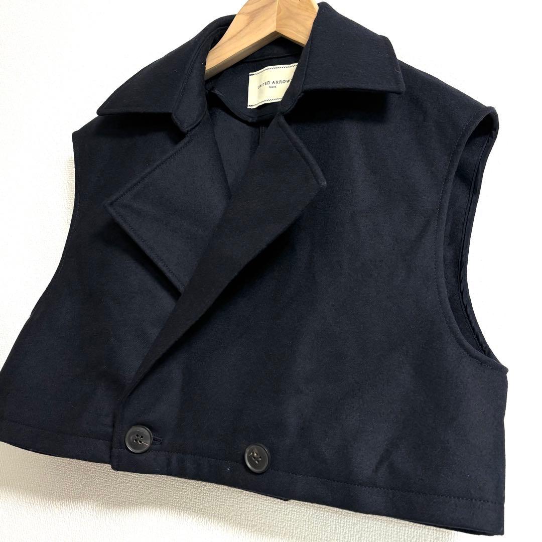 UNITED ARROWS✨ブラック ベスト ショート丈　サイズ36