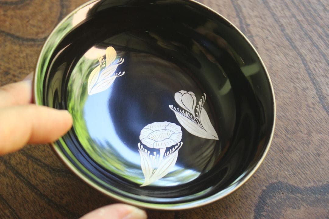 デッドストック！時代金縁黒漆に優美な草花蒔絵の映えるお皿7点（検輪島塗蒔絵皿