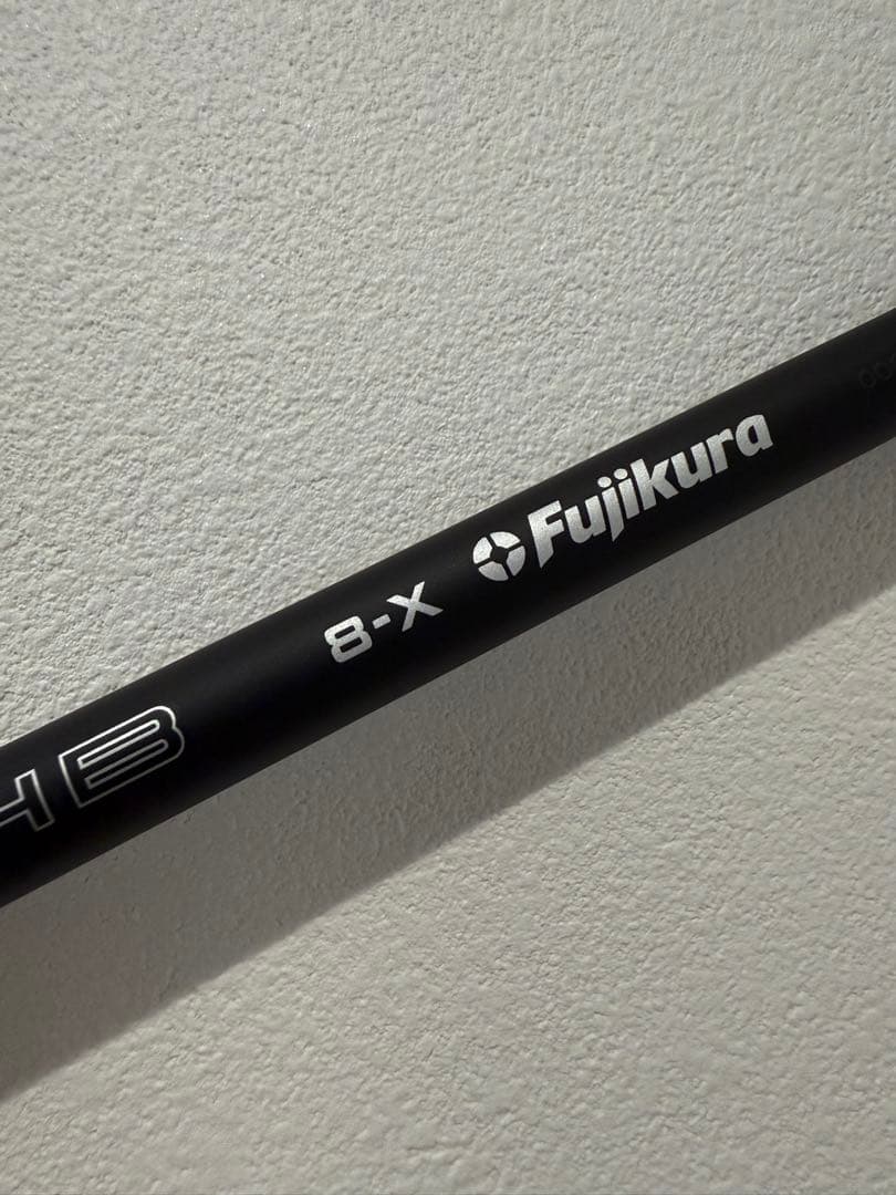 【新品未使用】ベンタスHBブラック 8-X　テーラーメイドスリーブ付き