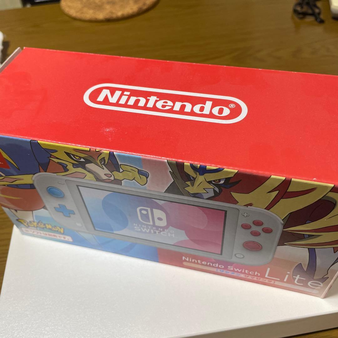 Nintendo Switch lite ザシアン・ザマゼンタ