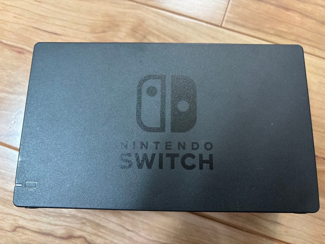 Nintendo Switch 本体 Joy-Con付き　HAC-001