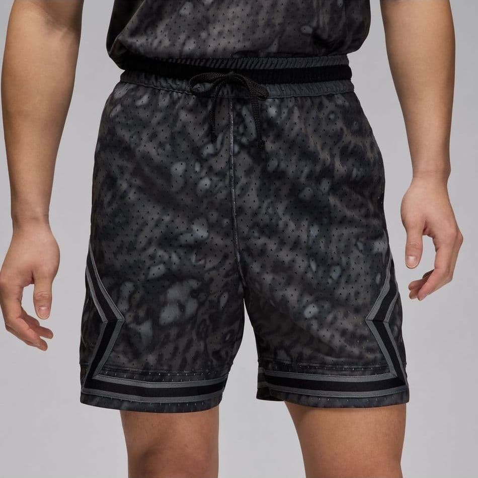 ジョーダン ナイキ バスケ 上下 ノースリーブシャツ ショートパンツ 新品 L