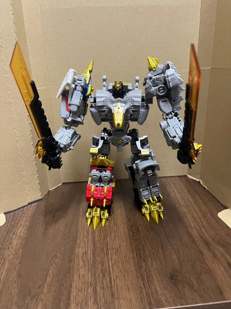 トランスフォーマーレガシー ボルカニカス アップグレードキット　訳あり