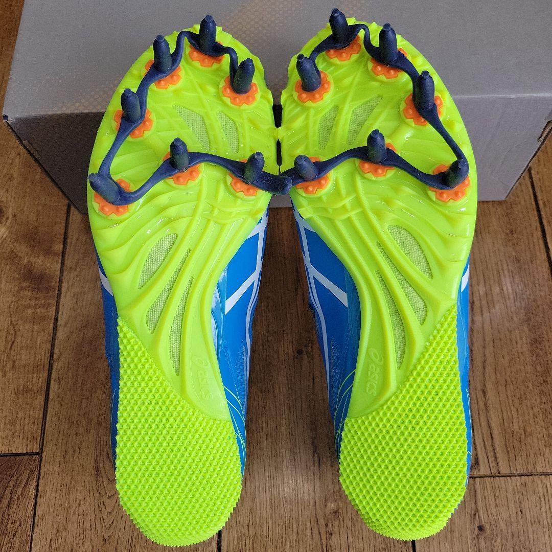未使用　asics スパイクシューズ 青/黄色　 ベルクロストラップ　ピン付き