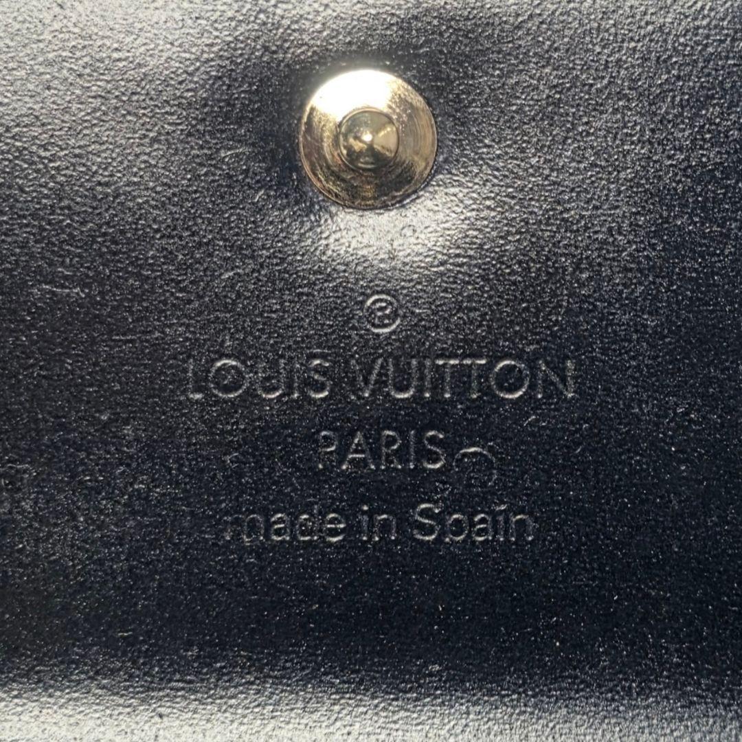 ルイヴィトン LV ブラック エナメル パテントレザー キーケース