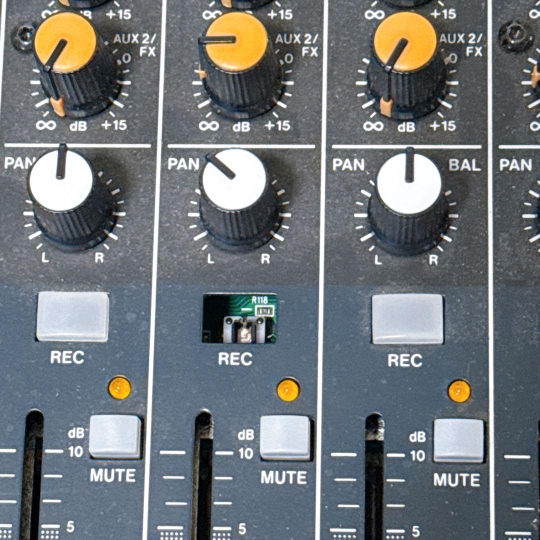 【動作品】TASCAM レコーディングミキサー MODEL12 ケース付属