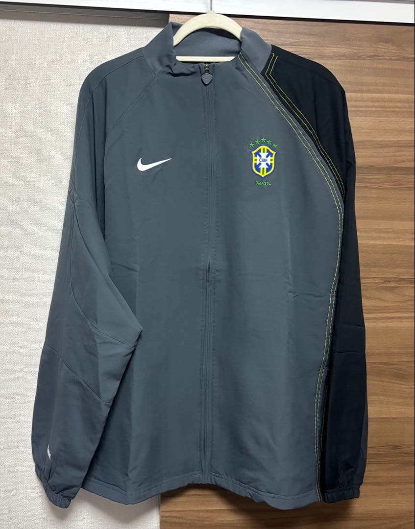 サッカーブラジル代表 リイシュー トラックジャケット　25シーズン　XL