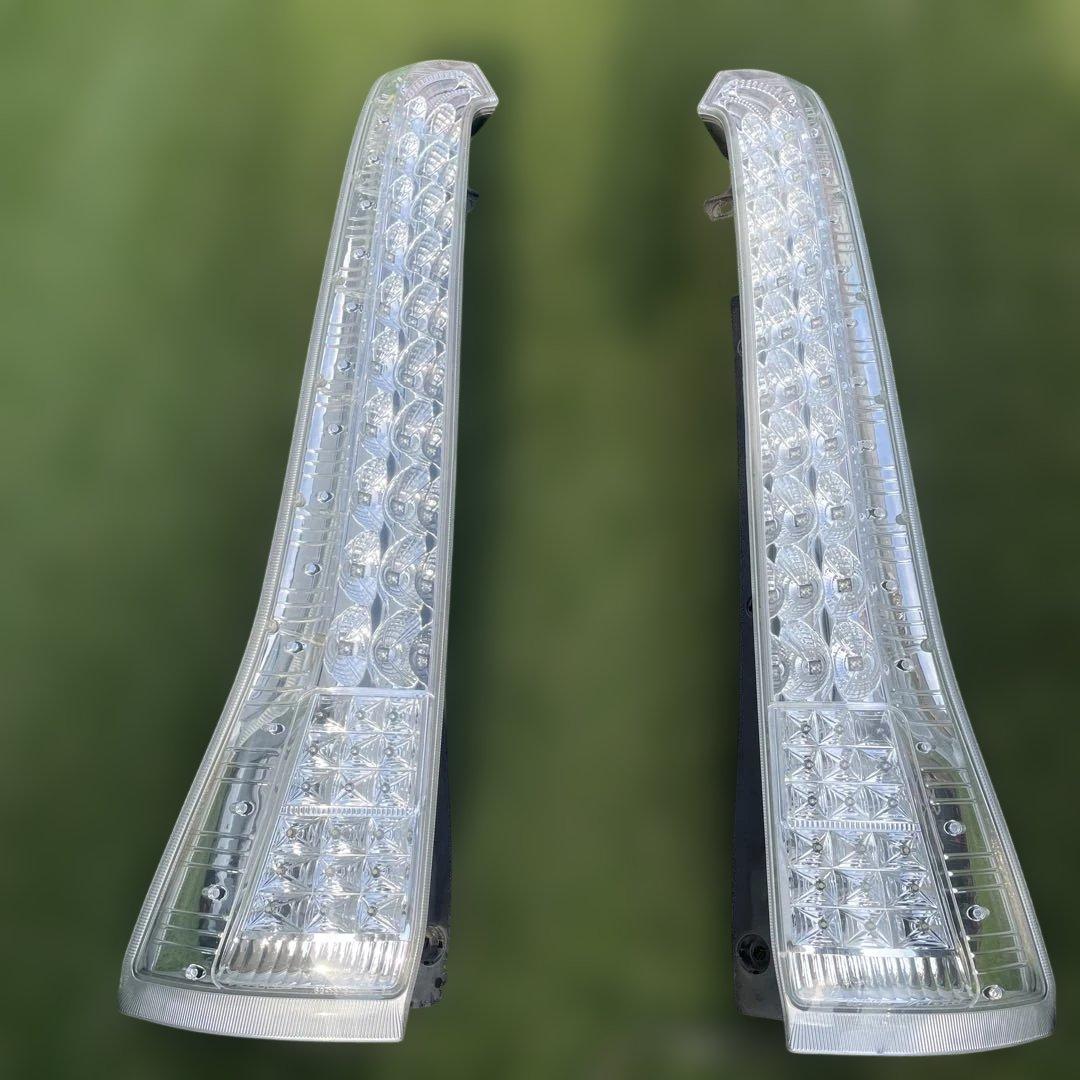 セレナC25 ヴァレンティLEDテールクリア左右セット　LEDリフレクターセット