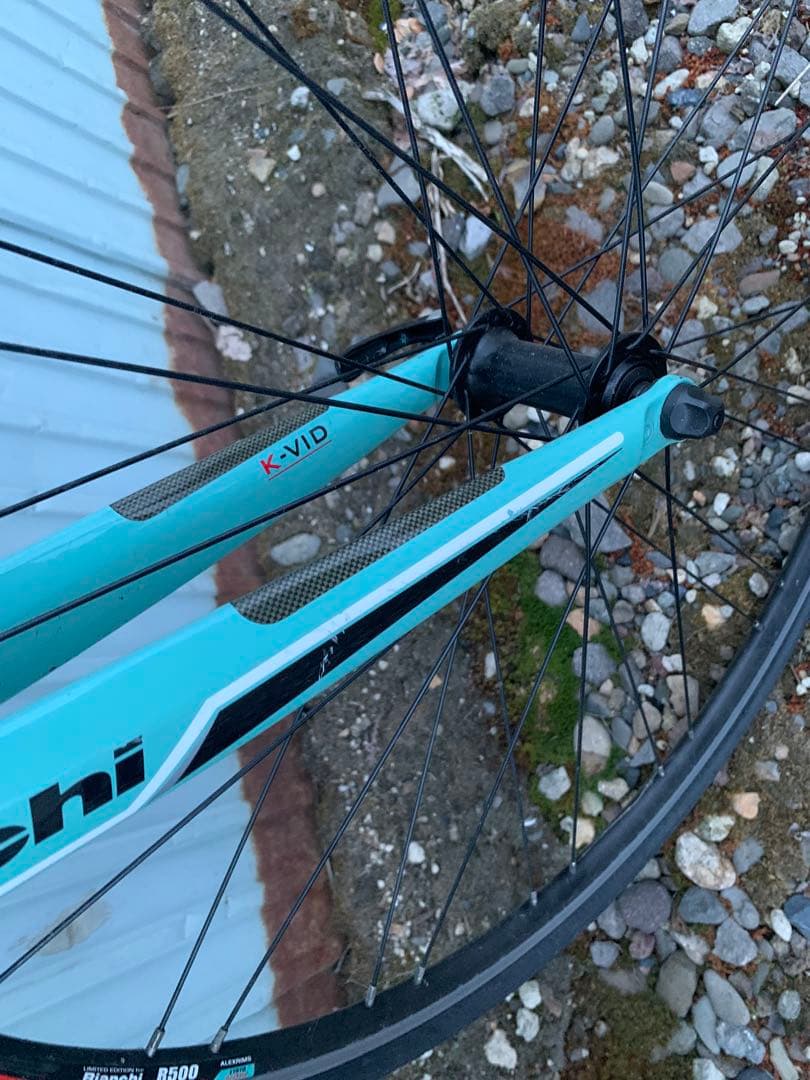 Bianchi ロードバイク Sora 水色