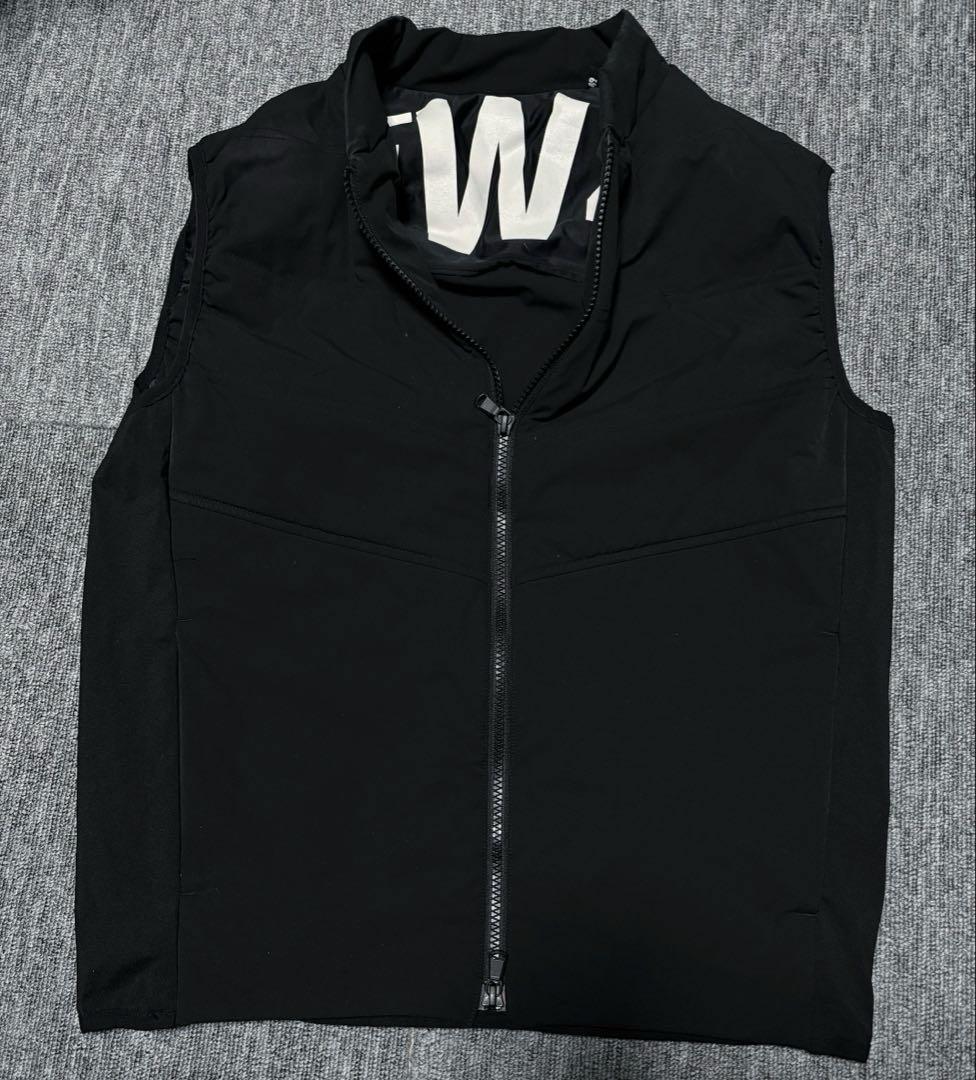 tfw49ゴルフウェアSHIELD WARMER VEST ベスト　中綿　ダウン