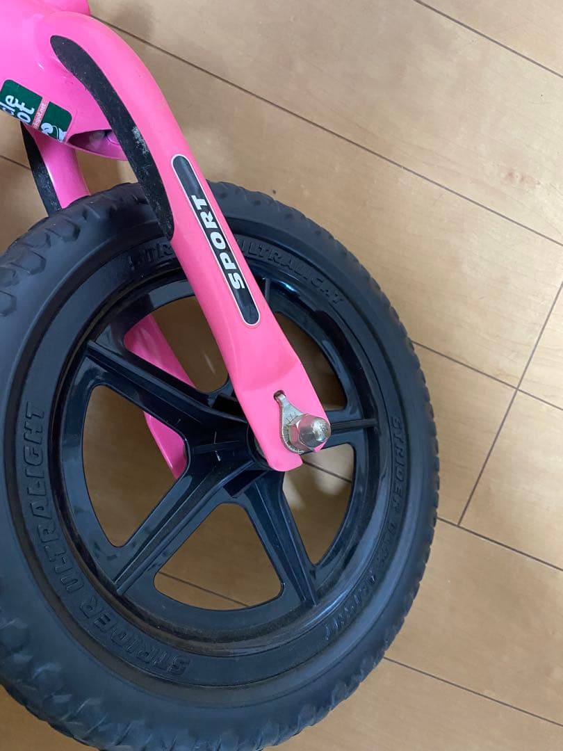 STRIDER SPORT 美品　ピンク色　日本正規品　スポーツモデル