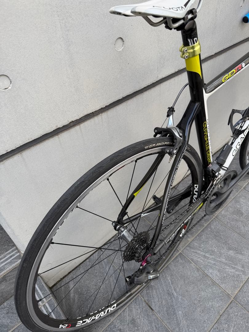 グラファイトデザイン METEOR launch DURA-ACE Di2