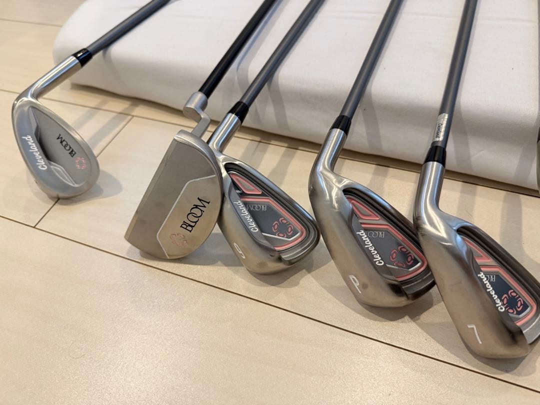 【美品】Cleveland GOLFレディス BLOOM(8本セット)