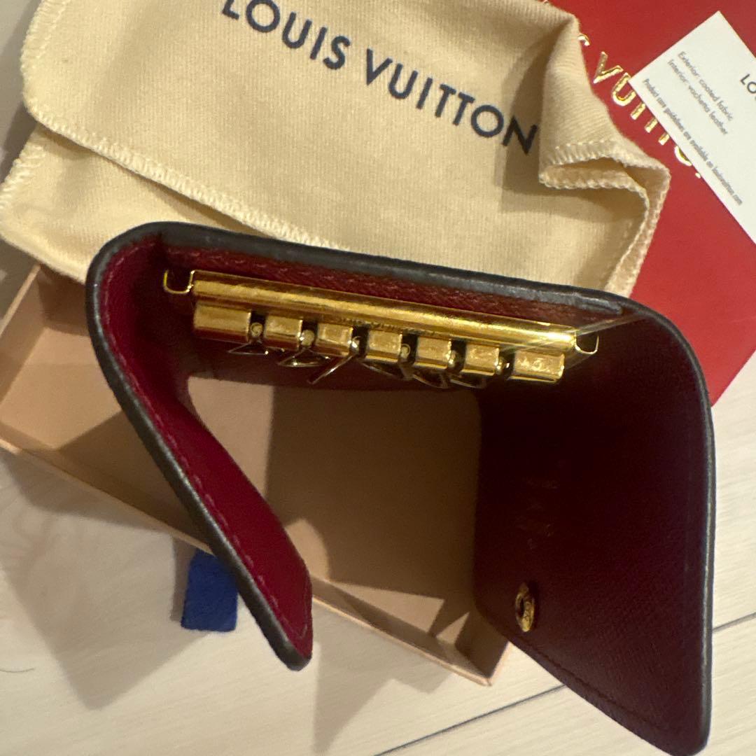 箱あり LOUISVUITTON ６連キーケース フューシャ ルイヴィトン