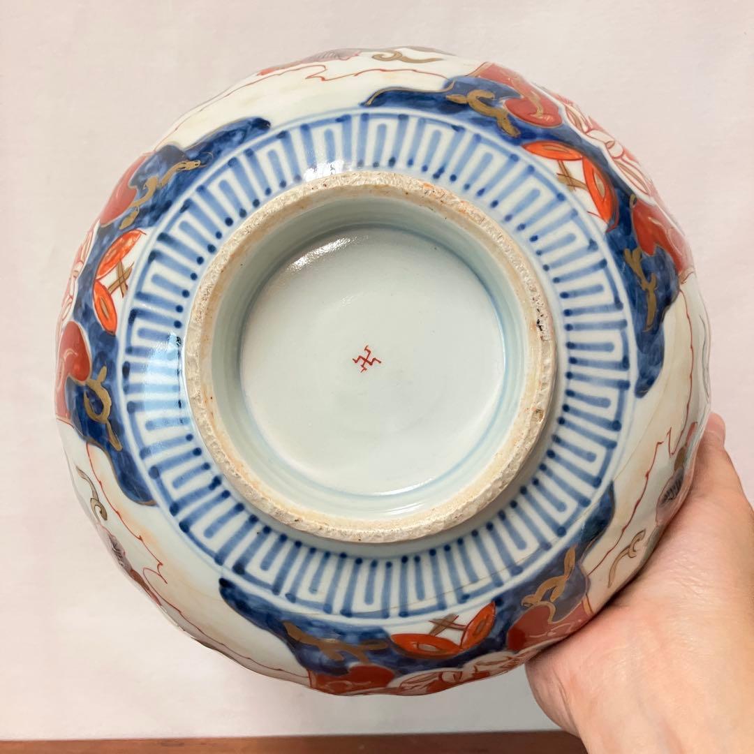 明治伊万里　錦手籠花・鳳凰柄　大鉢　直径22cm 高さ10cm 骨董器　卍銘