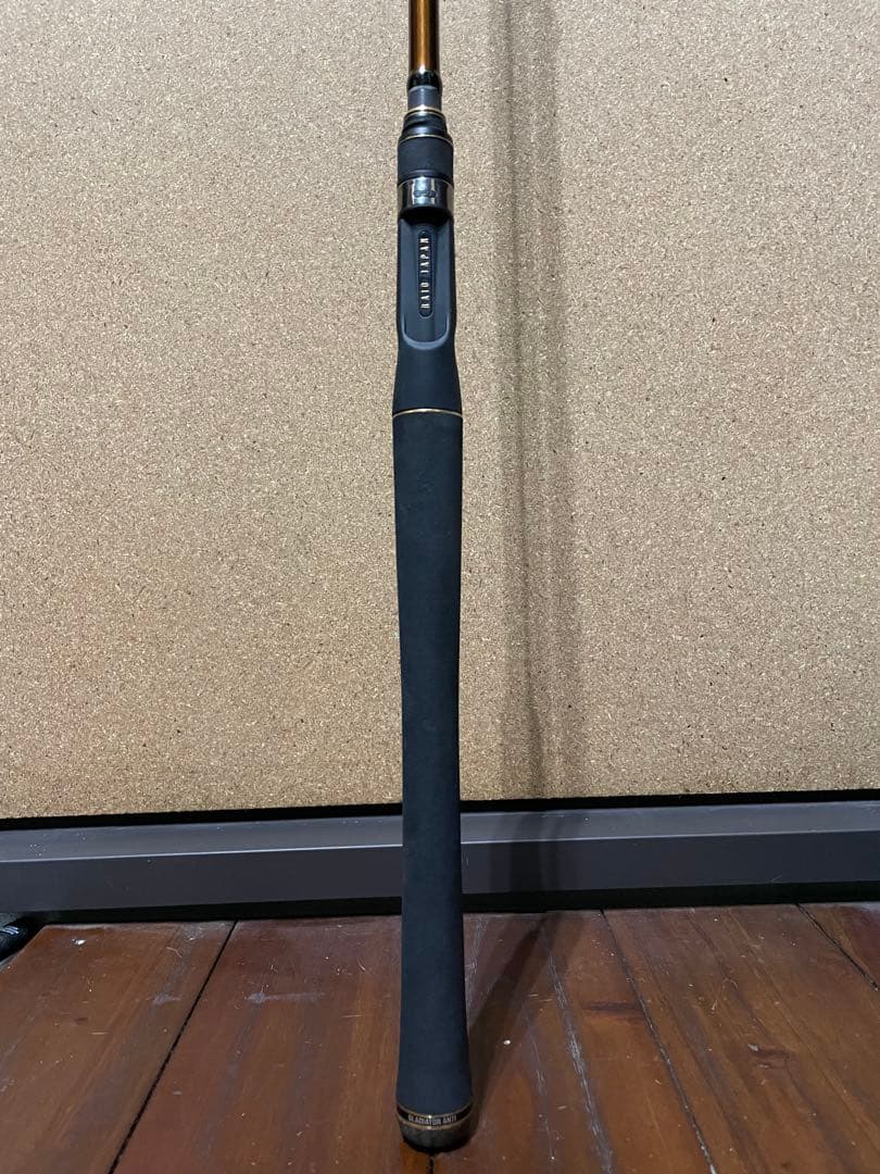 グラディエーターアンチ　エングレイブ