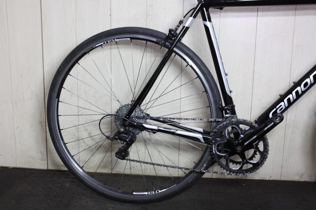 キャノンデールCAAD8 700C SORA 2X9S 560mm クロス仕様