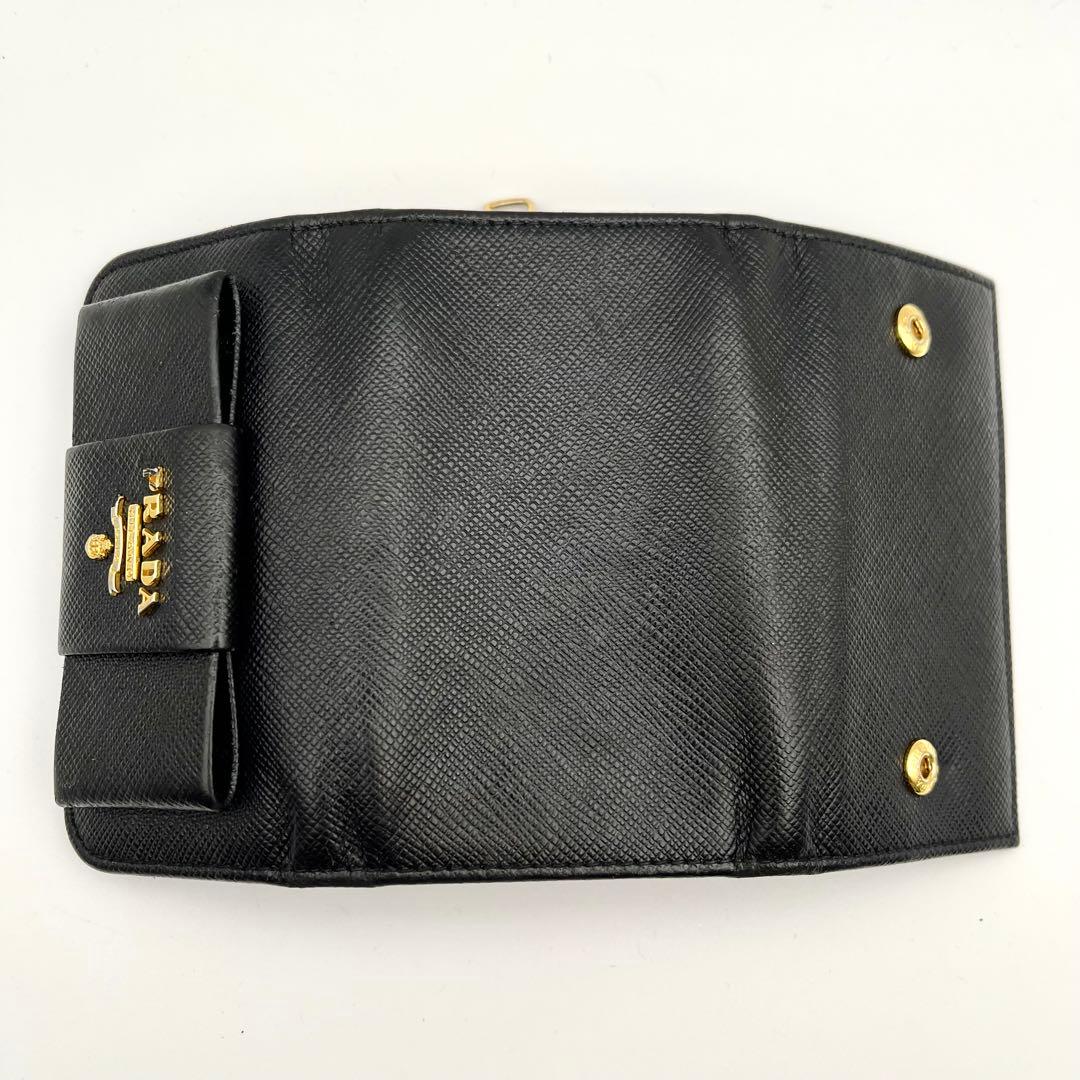 PRADA フィオッコ 6連キーケース ブラック レディース